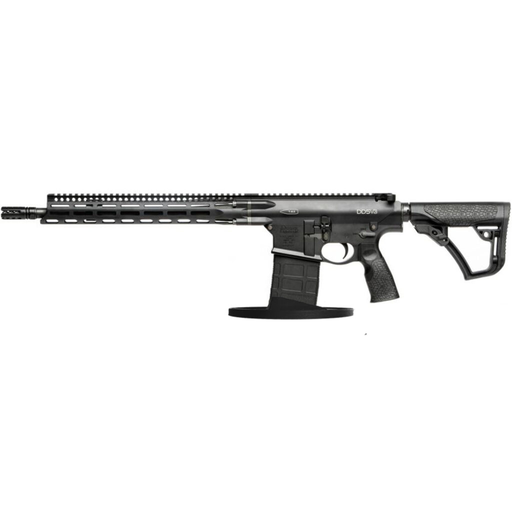 Daniel Defense DDM4 V7 ar 15 stand display